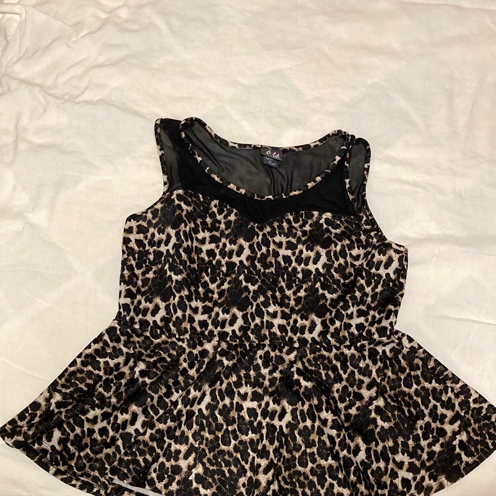 Dots Leopard Print Sleeveless Top